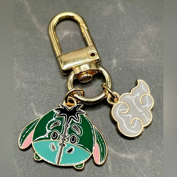 Disney’s Eeyore with His Cloud Swivel Bag Jewelry Charm Winnie the Pooh Enamel - Picture 1 of 4